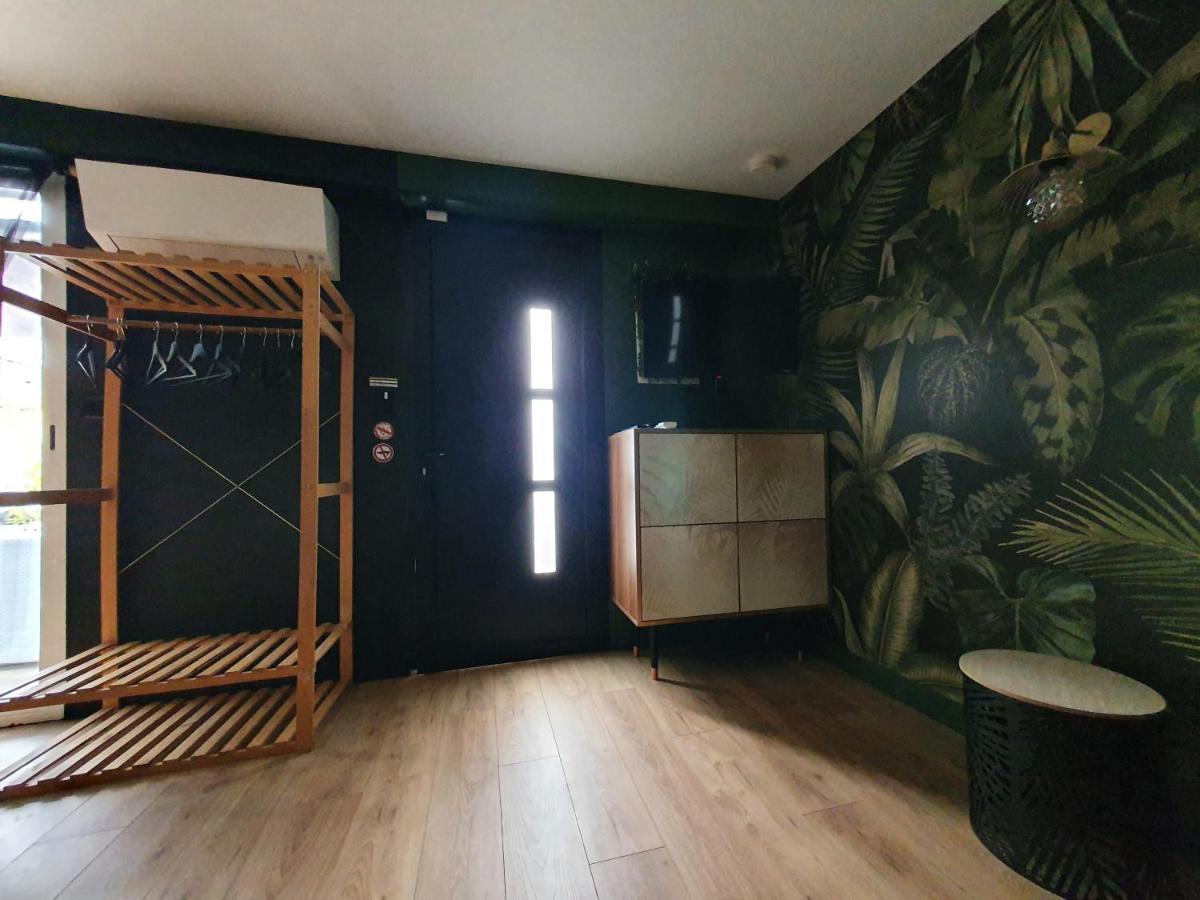 Jungle Apartment มิโอส์ ภายนอก รูปภาพ